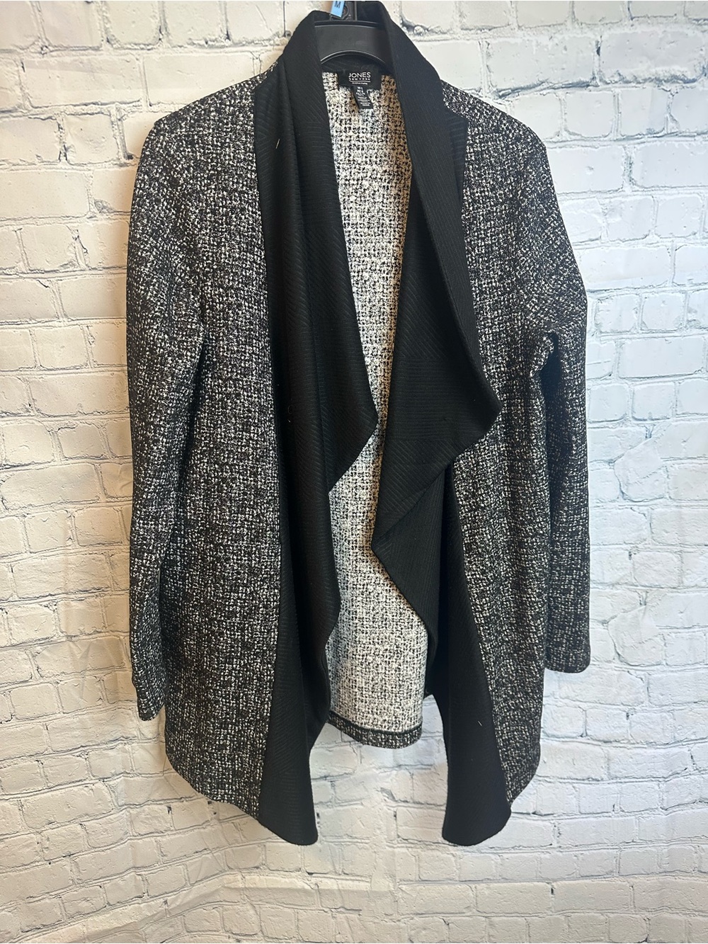 Jones New York Black and White Houndstooth Open Front Cardigan